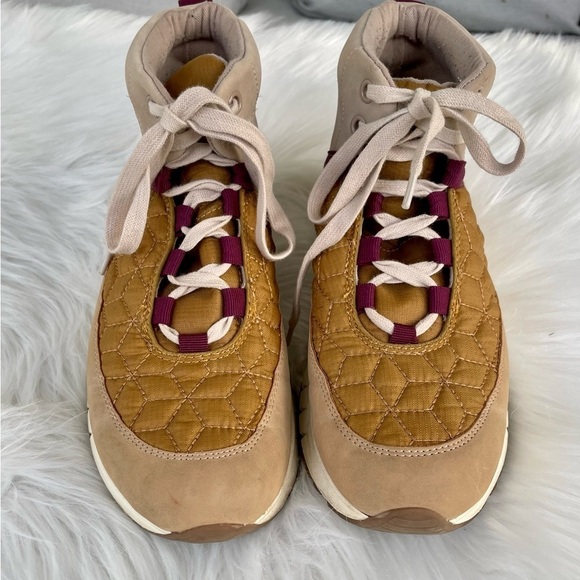 Time AND  Tru  Women's Hybrid Hiker Commute Boots - size 8 - Picture 3 of 10